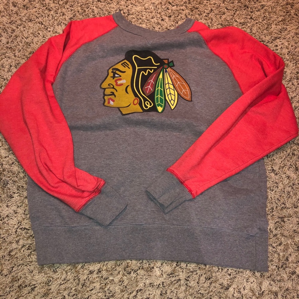 Blackhawks top